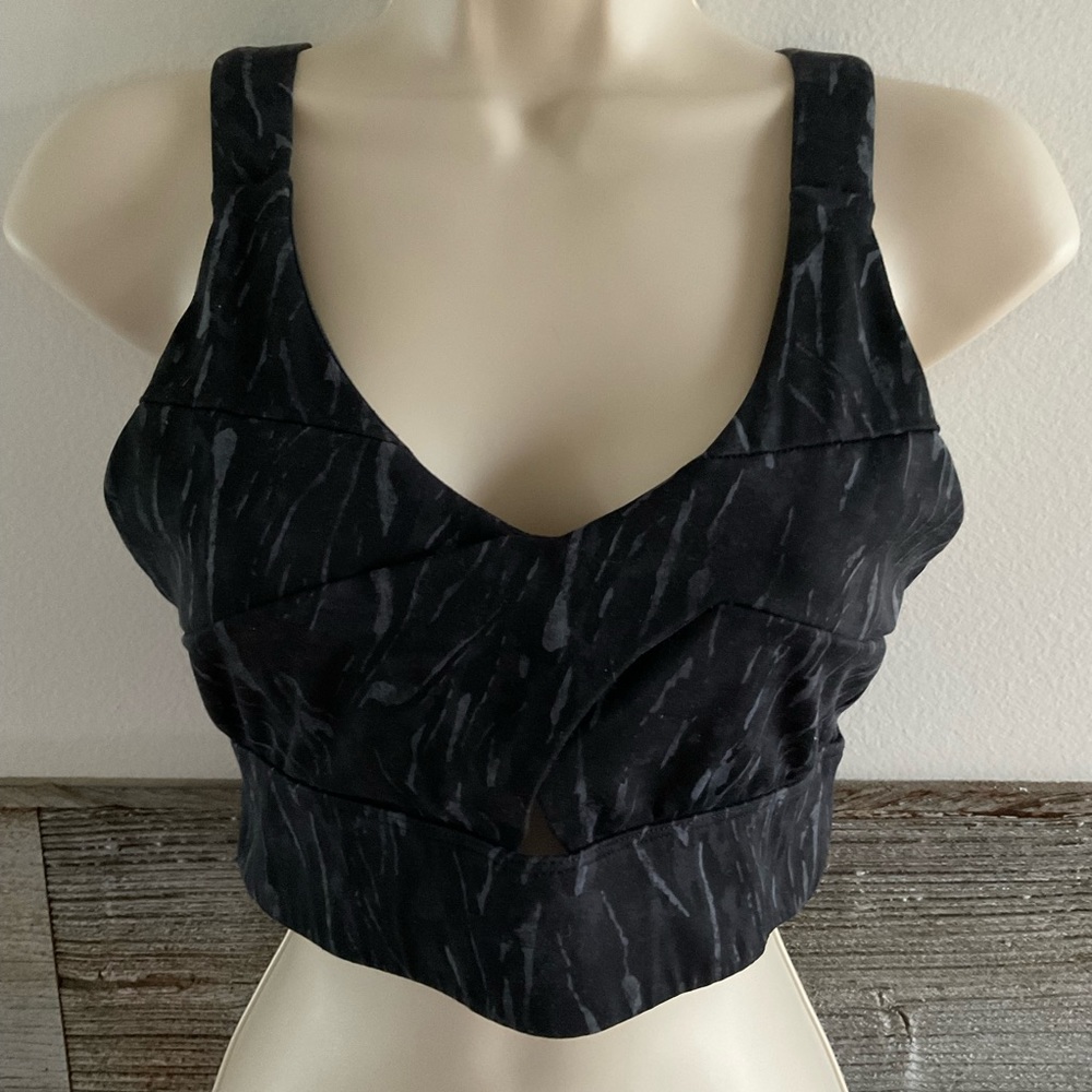 Varley Let's Go Staunton Bra Size Medium
